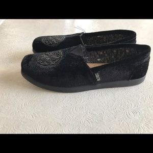 Women’s BOBS Memory Foam Shoes Velvet BlackNWT SZ9